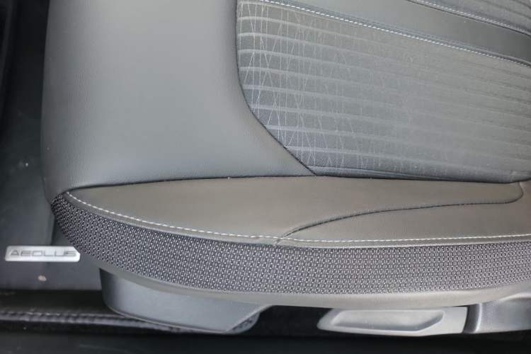 Used Dongfeng Aeolus Yixuan GS 2020 230T Automatic Yueyu Version Interior 7