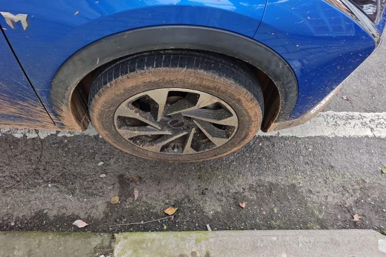 Used Dongfeng Aeolus Yixuan GS 2020 230T Automatic Haohan Edition Right Front Wheel Hub