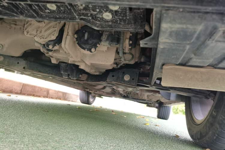 Used Dongfeng Aeolus Yixuan GS 2020 230T Automatic Yueyu Version Chassis Front Left