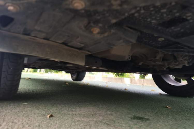 Used Dongfeng Aeolus Yixuan GS 2020 230T Automatic Yueyu Version Chassis Front Right