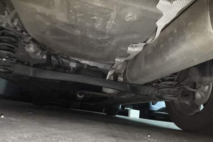 Used Dongfeng Aeolus Yixuan GS 2020 230T Automatic Cool Edition Chassis Rear