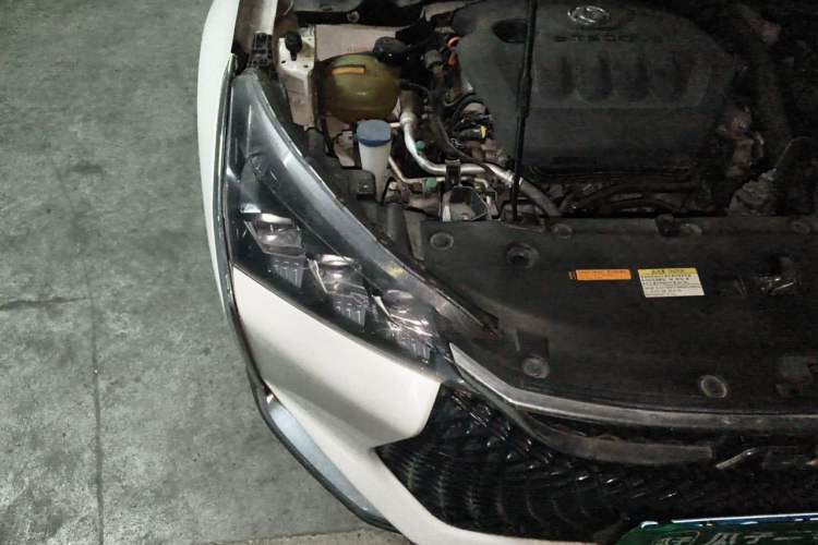 Used Dongfeng Aeolus Yixuan GS 2020 230T Automatic Cool Edition Right Front Headlight