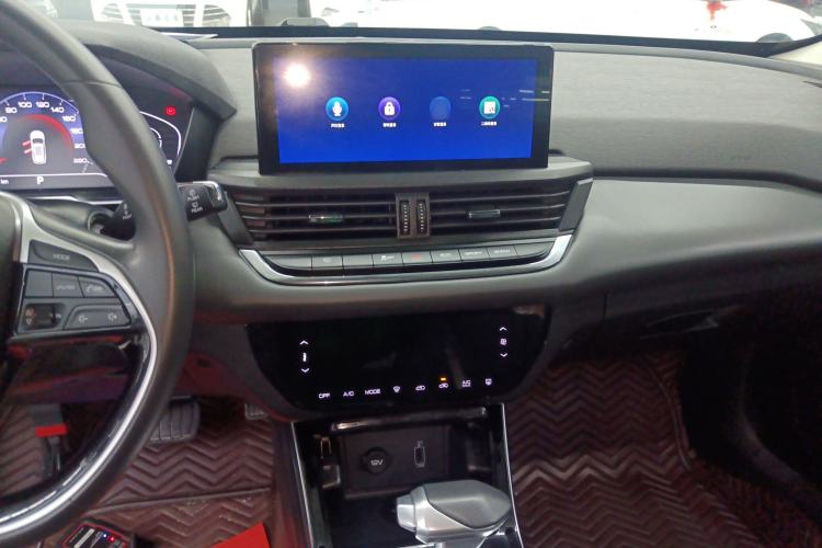 Used Dongfeng Aeolus Yixuan GS 2020 230T Automatic Yueyu Version Audio And AC Panel