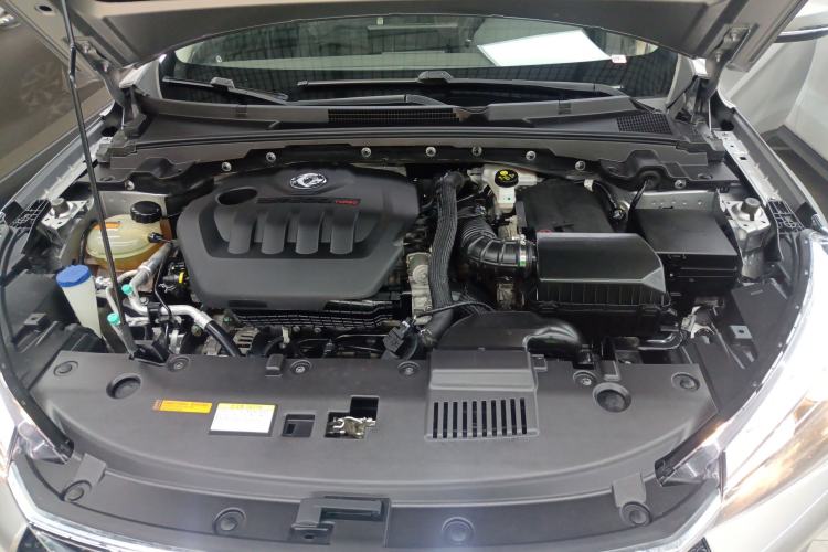 Used Dongfeng Aeolus Yixuan GS 2020 230T Automatic Yueyu Version Engine Bay