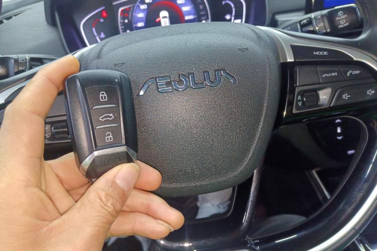 Used Dongfeng Aeolus Yixuan GS 2020 230T Automatic Yueyu Version Interior 1