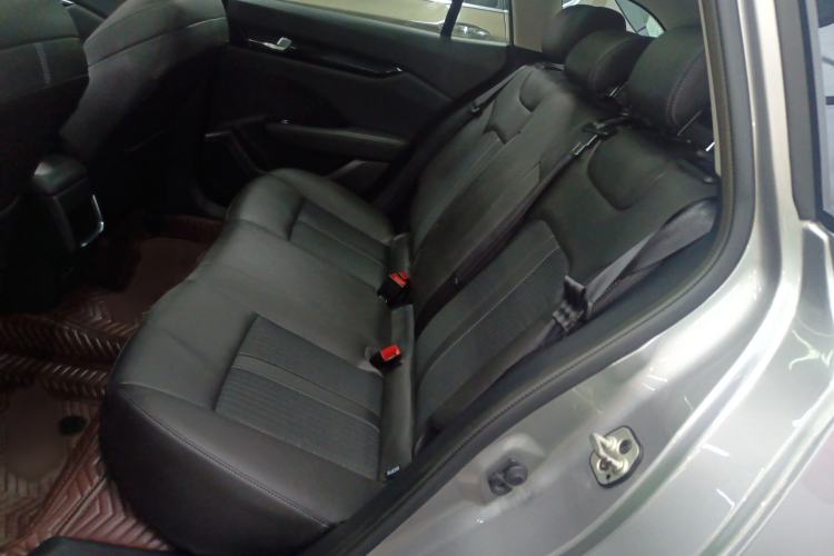 Used Dongfeng Aeolus Yixuan GS 2020 230T Automatic Yueyu Version Interior 4