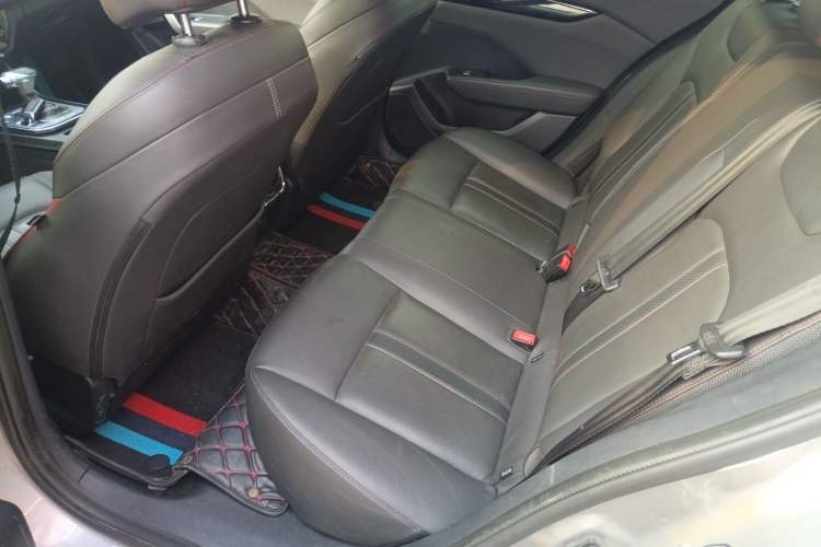 Used Dongfeng Aeolus Yixuan GS 2020 230T Automatic Cool Edition Left Rear Seat