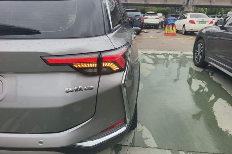 Used Dongfeng Aeolus Yixuan GS 2020 230T Automatic Yueyu Version Right Rear Taillight