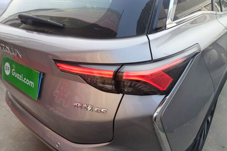 Used Dongfeng Aeolus Yixuan GS 2020 230T Automatic Cool Edition Right Rear Taillight