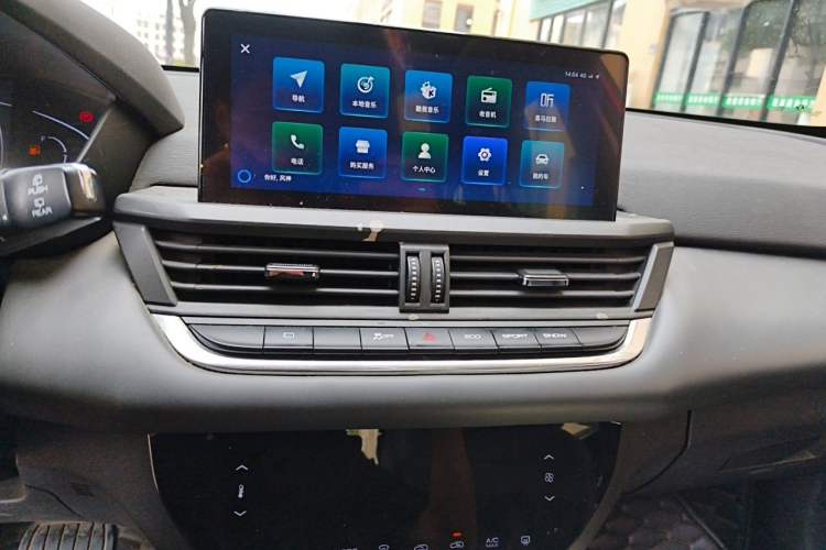 Used Dongfeng Aeolus Yixuan GS 2020 230T Automatic Yueyu Version Audio And AC Panel
