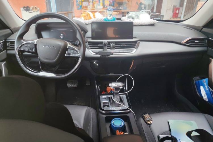 Used Dongfeng Aeolus Yixuan GS 2020 230T Automatic Yueyu Version Center Console