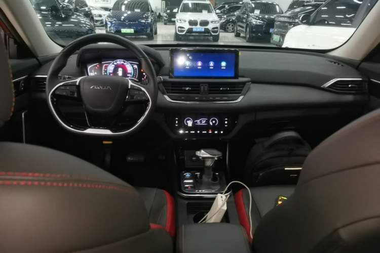 Used Dongfeng Aeolus Yixuan GS 2020 230T Automatic Cool Edition Center Console