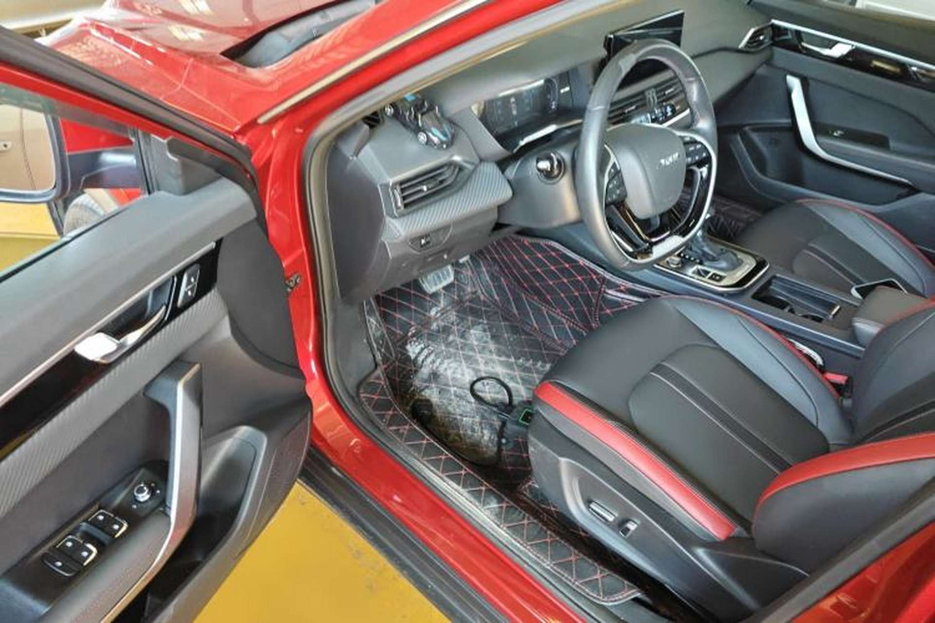 Used Dongfeng Aeolus Yixuan GS 2020 230T Automatic Cool Edition Driver Seat