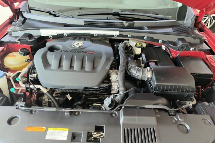 Used Dongfeng Aeolus Yixuan GS 2020 230T Automatic Yueyu Version Engine Bay