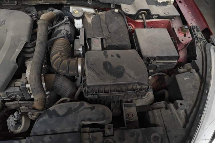 Used Dongfeng Aeolus Yixuan GS 2020 230T Automatic Yueyu Version Engine Bay Left