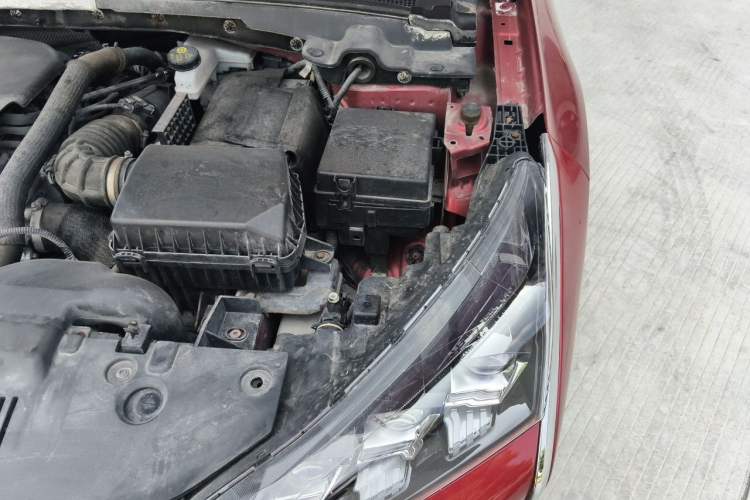 Used Dongfeng Aeolus Yixuan GS 2020 230T Automatic Cool Edition Engine Bay Left