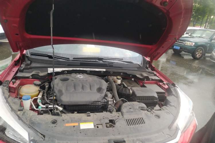 Used Dongfeng Aeolus Yixuan GS 2020 230T Automatic Yueyu Version Engine Bay