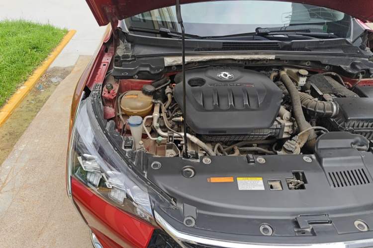 Used Dongfeng Aeolus Yixuan GS 2020 230T Automatic Cool Edition Engine Bay Right