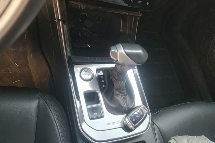 Used Dongfeng Aeolus Yixuan GS 2020 230T Automatic Yueyu Version Gear Lever