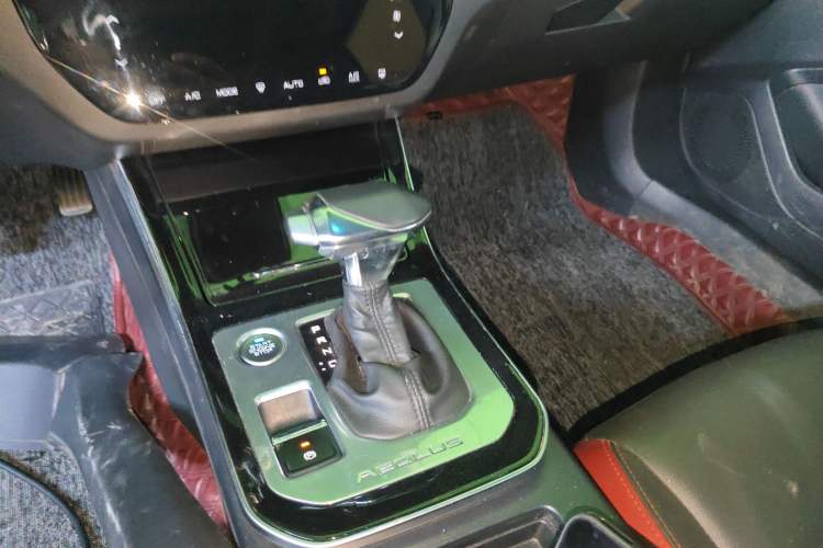 Used Dongfeng Aeolus Yixuan GS 2020 230T Automatic Cool Edition Gear Lever