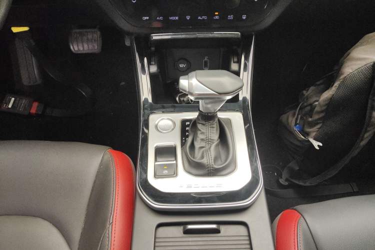 Used Dongfeng Aeolus Yixuan GS 2020 230T Automatic Cool Edition Gear Lever