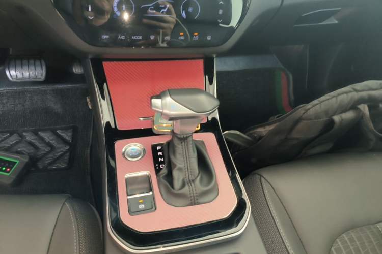 Used Dongfeng Aeolus Yixuan GS 2020 230T Automatic Yueyu Version Gear Lever