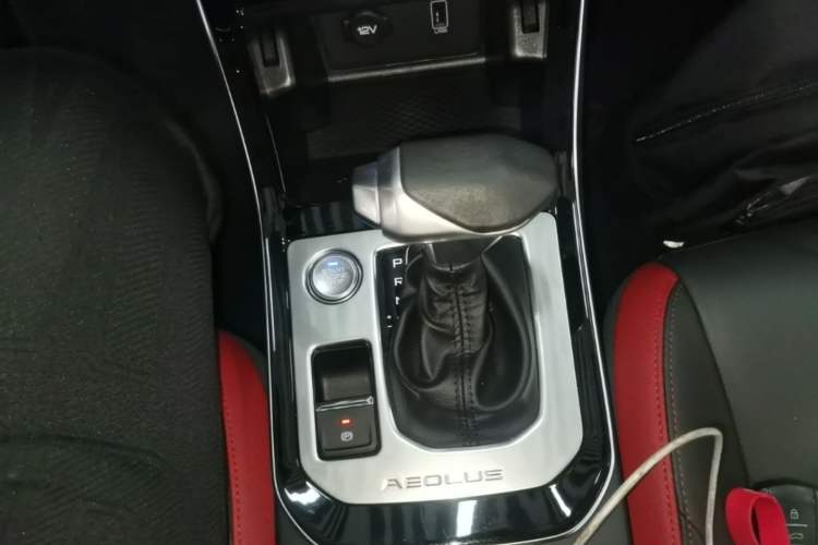 Used Dongfeng Aeolus Yixuan GS 2020 230T Automatic Cool Edition Gear Lever