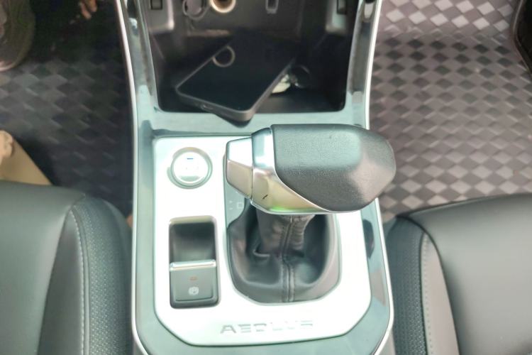 Used Dongfeng Aeolus Yixuan GS 2020 230T Automatic Yueyu Version Gear Lever