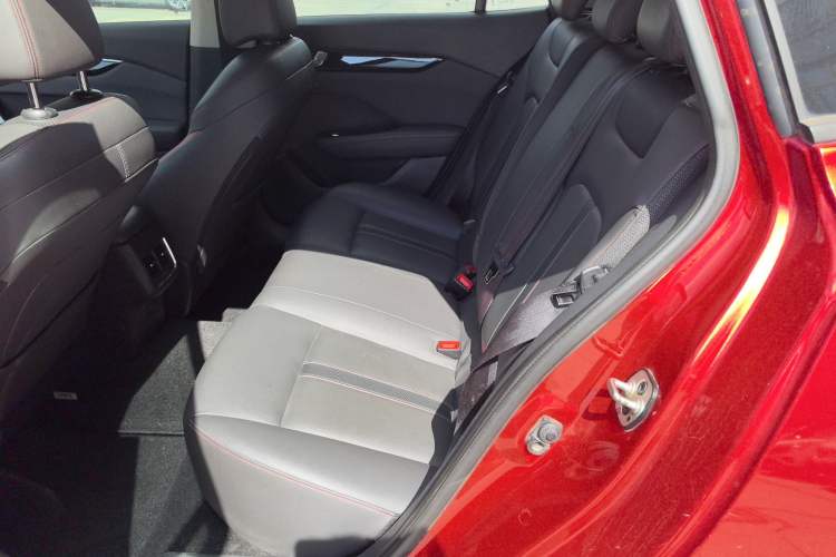 Used Dongfeng Aeolus Yixuan GS 2020 230T Automatic Cool Edition Interior 1
