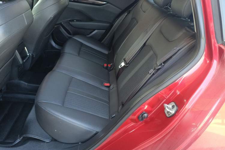 Used Dongfeng Aeolus Yixuan GS 2020 230T Automatic Yueyu Version Interior 4