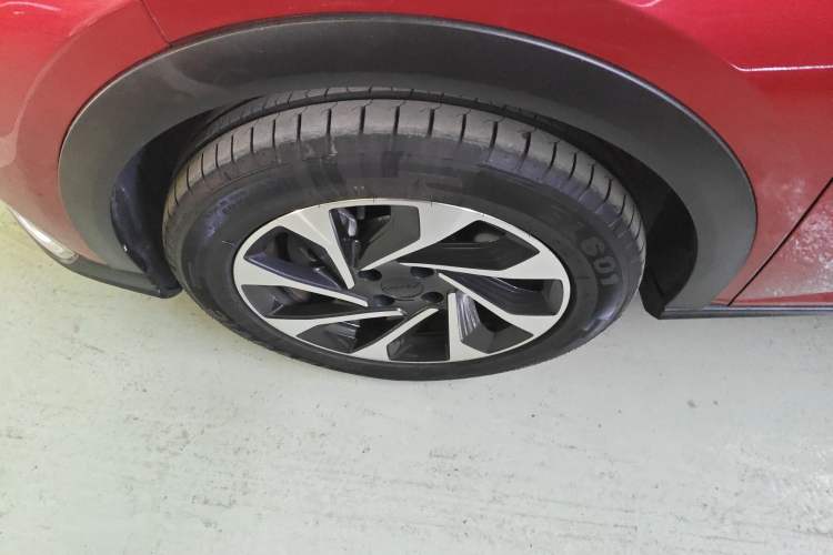 Used Dongfeng Aeolus Yixuan GS 2020 230T Automatic Cool Edition Left Front Wheel Hub