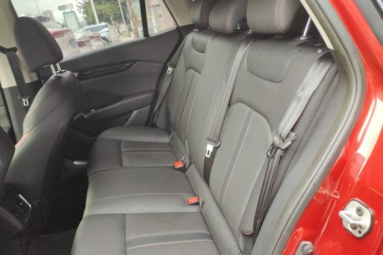 Used Dongfeng Aeolus Yixuan GS 2020 230T Automatic Cool Edition Left Rear Seat