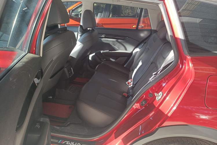 Used Dongfeng Aeolus Yixuan GS 2020 230T Automatic Cool Edition Left Rear Seat