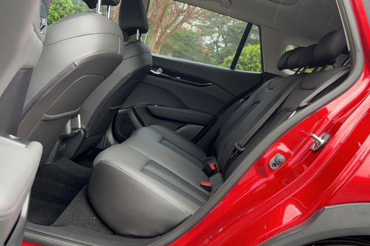 Used Dongfeng Aeolus Yixuan GS 2020 230T Automatic Yueyu Version Left Rear Seat