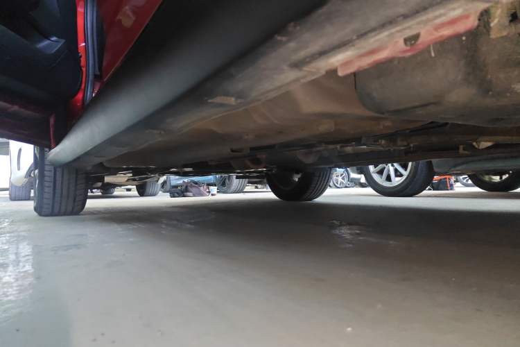 Used Dongfeng Aeolus Yixuan GS 2020 230T Automatic Cool Edition Left Side Sill