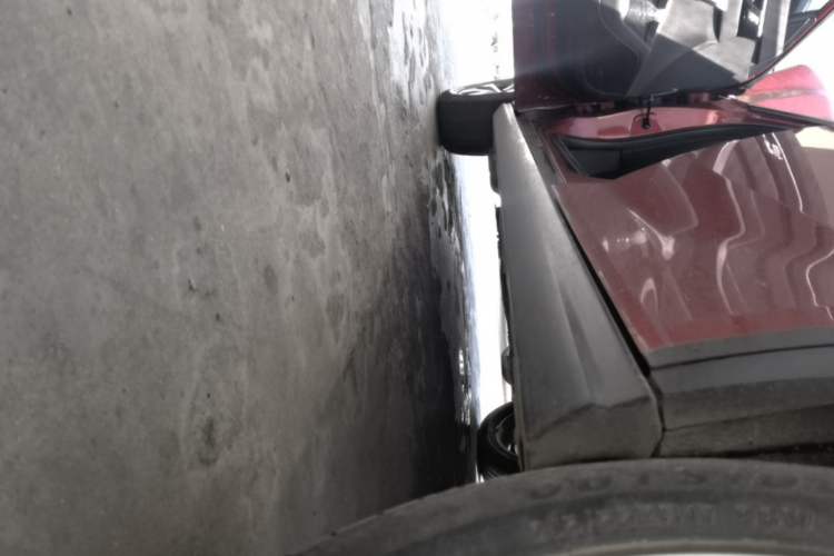 Used Dongfeng Aeolus Yixuan GS 2020 230T Automatic Cool Edition Left Side Sill