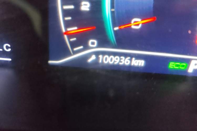 Used Dongfeng Aeolus Yixuan GS 2020 230T Automatic Yueyu Version Odometer Close Up