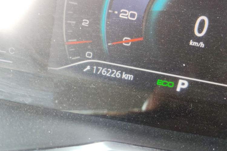 Used Dongfeng Aeolus Yixuan GS 2020 230T Automatic Cool Edition Odometer Close Up