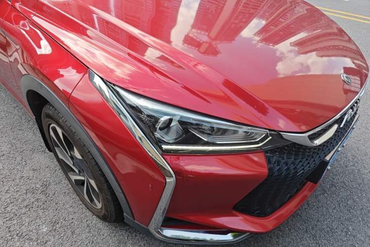 Used Dongfeng Aeolus Yixuan GS 2020 230T Automatic Yueyu Version Right Front Headlight