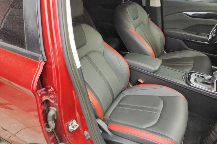 Used Dongfeng Aeolus Yixuan GS 2020 230T Automatic Cool Edition Right Front Seat