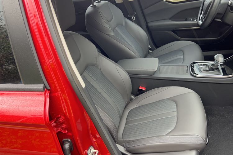 Used Dongfeng Aeolus Yixuan GS 2020 230T Automatic Yueyu Version Right Front Seat