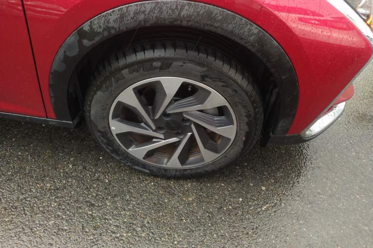 Used Dongfeng Aeolus Yixuan GS 2020 230T Automatic Yueyu Version Right Front Wheel Hub