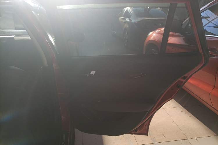 Used Dongfeng Aeolus Yixuan GS 2020 230T Automatic Cool Edition Right Rear Door Interior