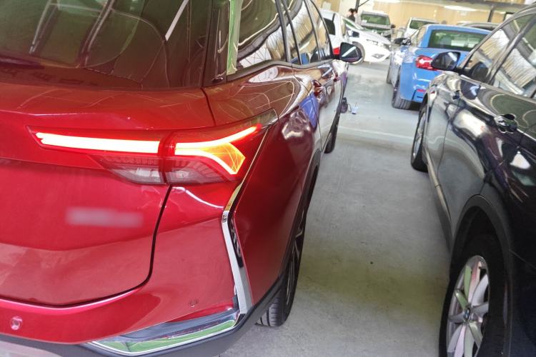 Used Dongfeng Aeolus Yixuan GS 2020 230T Automatic Cool Edition Right Rear Taillight