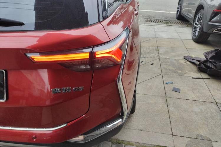 Used Dongfeng Aeolus Yixuan GS 2020 230T Automatic Cool Edition Right Rear Taillight