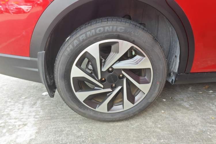 Used Dongfeng Aeolus Yixuan GS 2020 230T Automatic Yueyu Version Right Rear Wheel Hub