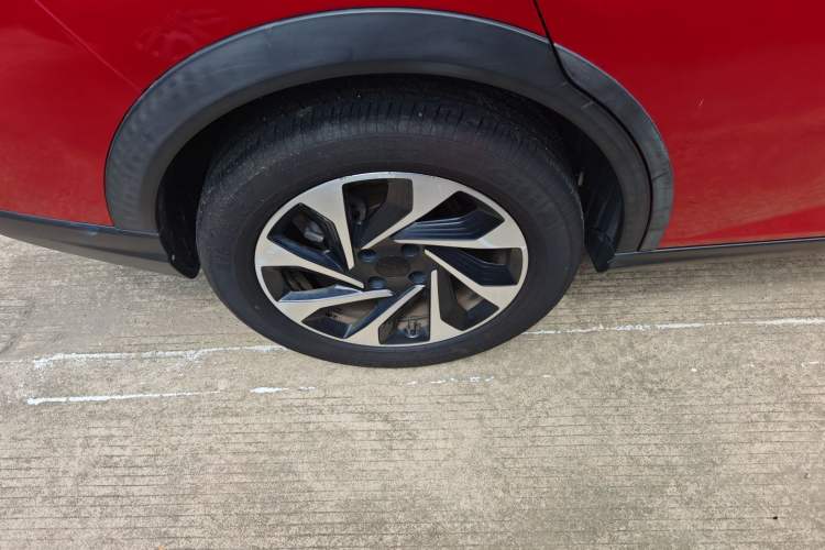 Used Dongfeng Aeolus Yixuan GS 2020 230T Automatic Yueyu Version Right Rear Wheel Hub