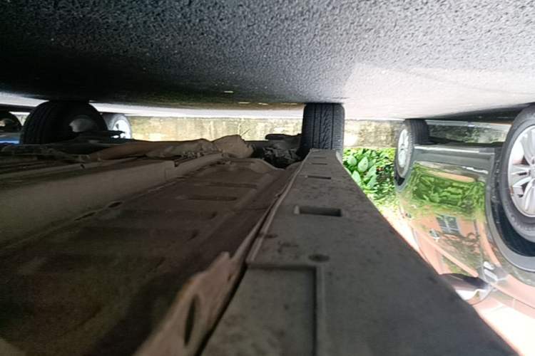 Used Dongfeng Aeolus Yixuan GS 2020 230T Automatic Yueyu Version Right Side Sill