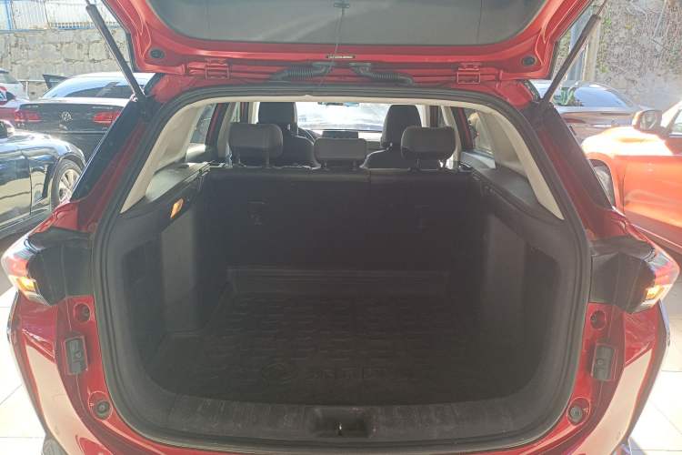 Used Dongfeng Aeolus Yixuan GS 2020 230T Automatic Cool Edition Trunk