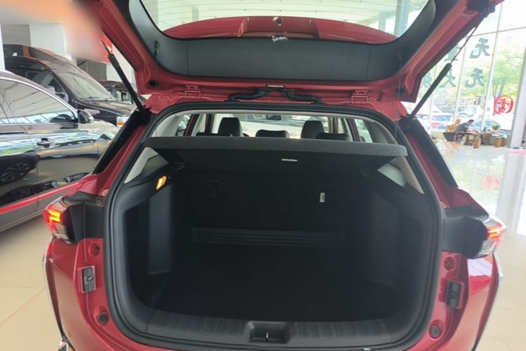 Used Dongfeng Aeolus Yixuan GS 2020 230T Automatic Yueyu Version Trunk